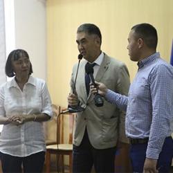 КРПМБАда “БИШКЕК ПАРКТАРЫ. КӨЙГӨЙЛӨР ЖАНА ЧЕЧИМДЕР” КООМДУК ТАЛКУУ БОЛУП ӨТТҮ КРПМБАда “БИШКЕК ПАРКТАРЫ. КӨЙГӨЙЛӨР ЖАНА ЧЕЧИМДЕР” КООМДУК ТАЛКУУ БОЛУП ӨТТҮ