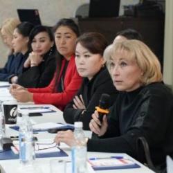 Школе конституционализма Школе конституционализма